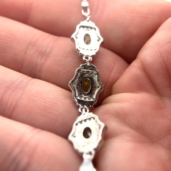 Peridot 3.61ct Platinum Finish Solid 925 Sterling Silver Bracelet - Picture 5 of 6